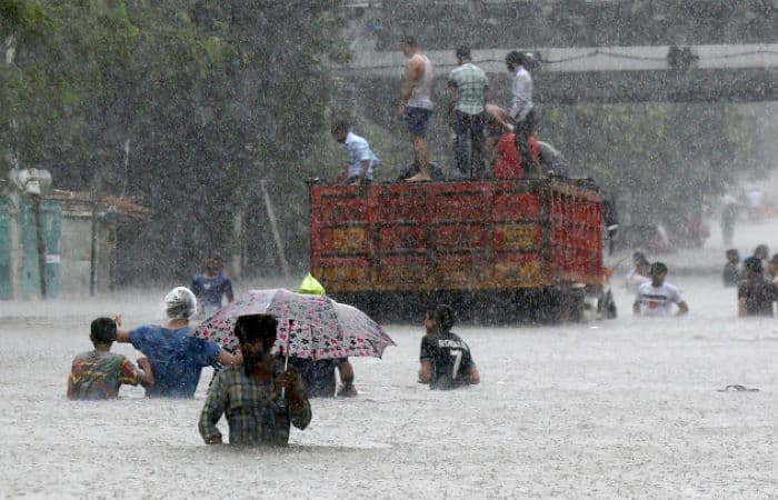 रिकॉर्ड बारिश: फोटो: इस साल अगस्त में देश भर में सामान्य से 25% अधिक बारिश हुई और 44 साल का रिकॉर्ड टूट गया है।  Photo: Accuweather