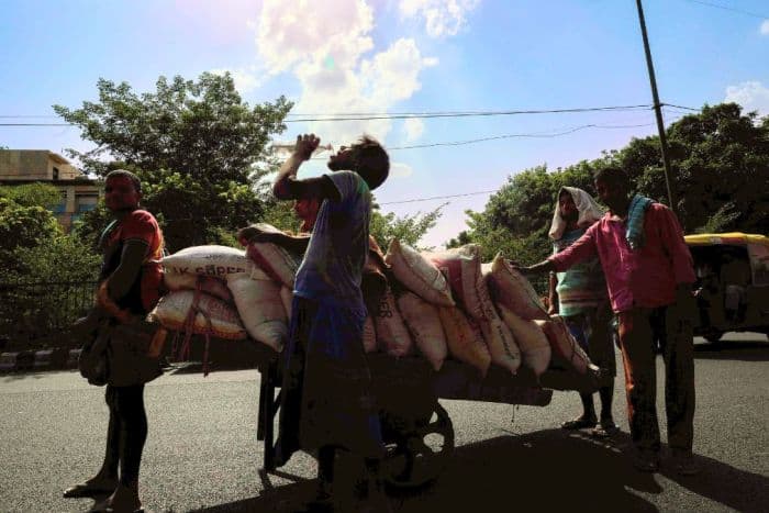 नज़रिया: भारत में बढ़ती गर्मी अब ‘मौसम’ नहीं, एक गंभीर जनस्वास्थ्य संकट