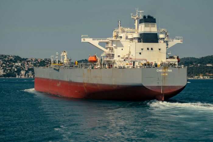 ईरान युद्ध से वैश्विक ऊर्जा संकट गहराया, भारत पर भी बढ़ा दबाव